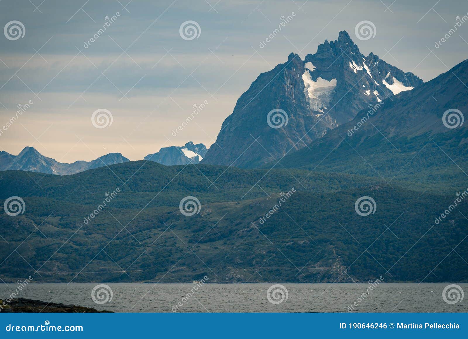 ushuaia is theÃÂ capitalÃÂ ofÃÂ tierra del fuego